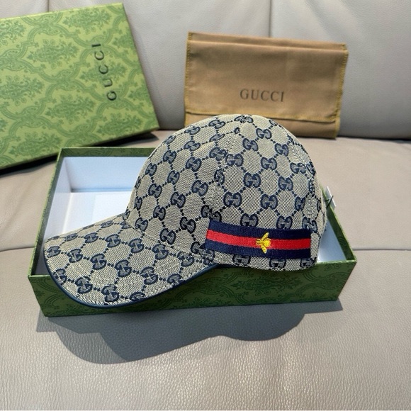Gucci Beige and Navy Monogram Cap - Picture 1 of 6
